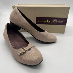 Clarks Sz 6.5 Artisan Caswell Genoa Natural Tan Faux Snakeskin Leather Women’s
